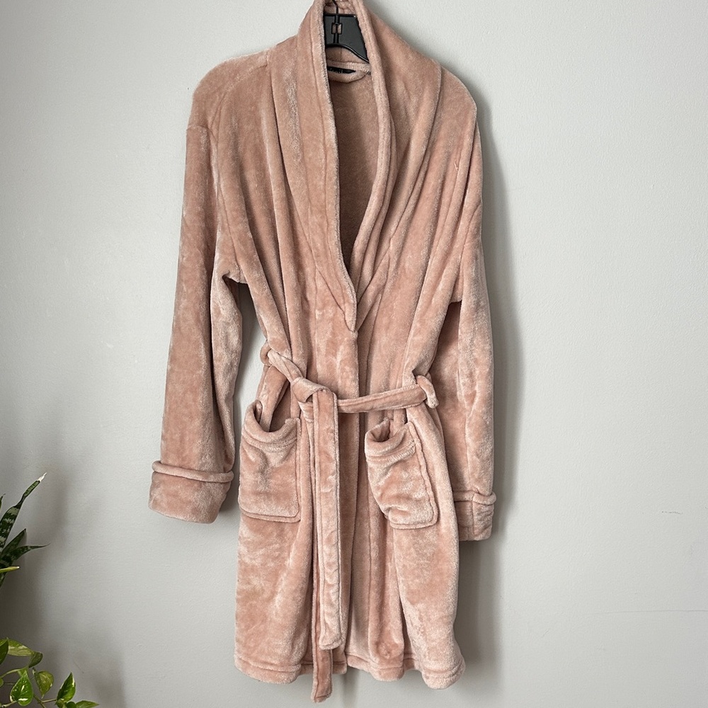 Cozy Plush Belted Robe in Blush
